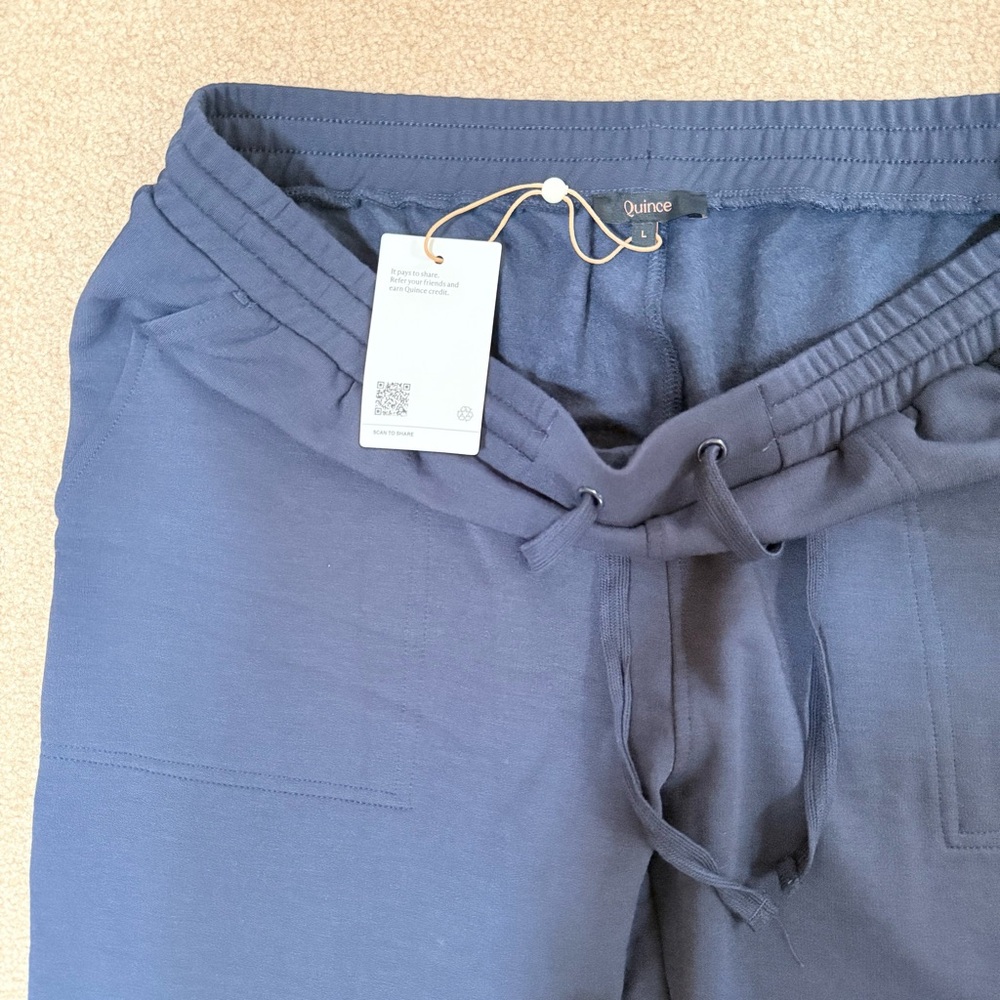 Quince Navy SuperSoft Fleece Joggers Navy Size Large NWT - Picture 5 of 10